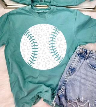 Comfort Colors white baseball graphic top with leopard print pattern and colored stitching detail