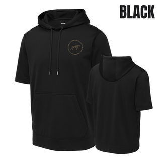 Birddogs Basketball Circle Icon Fleece Short Sleeve Hooded Pullover in Black, featuring a camo dog-in-circle icon on the front