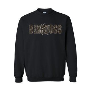 Birddogs Basketball Distressed Block Top in Black, featuring camo BIRDDOGS block lettering with a basketball accent